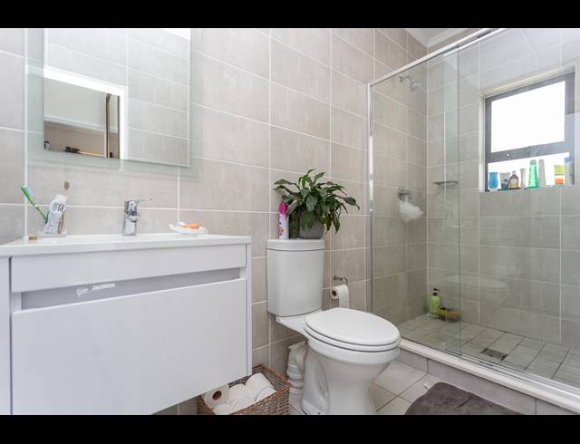 1 BEDROOM APARTMENT FOR SALE IN RICHWOOD